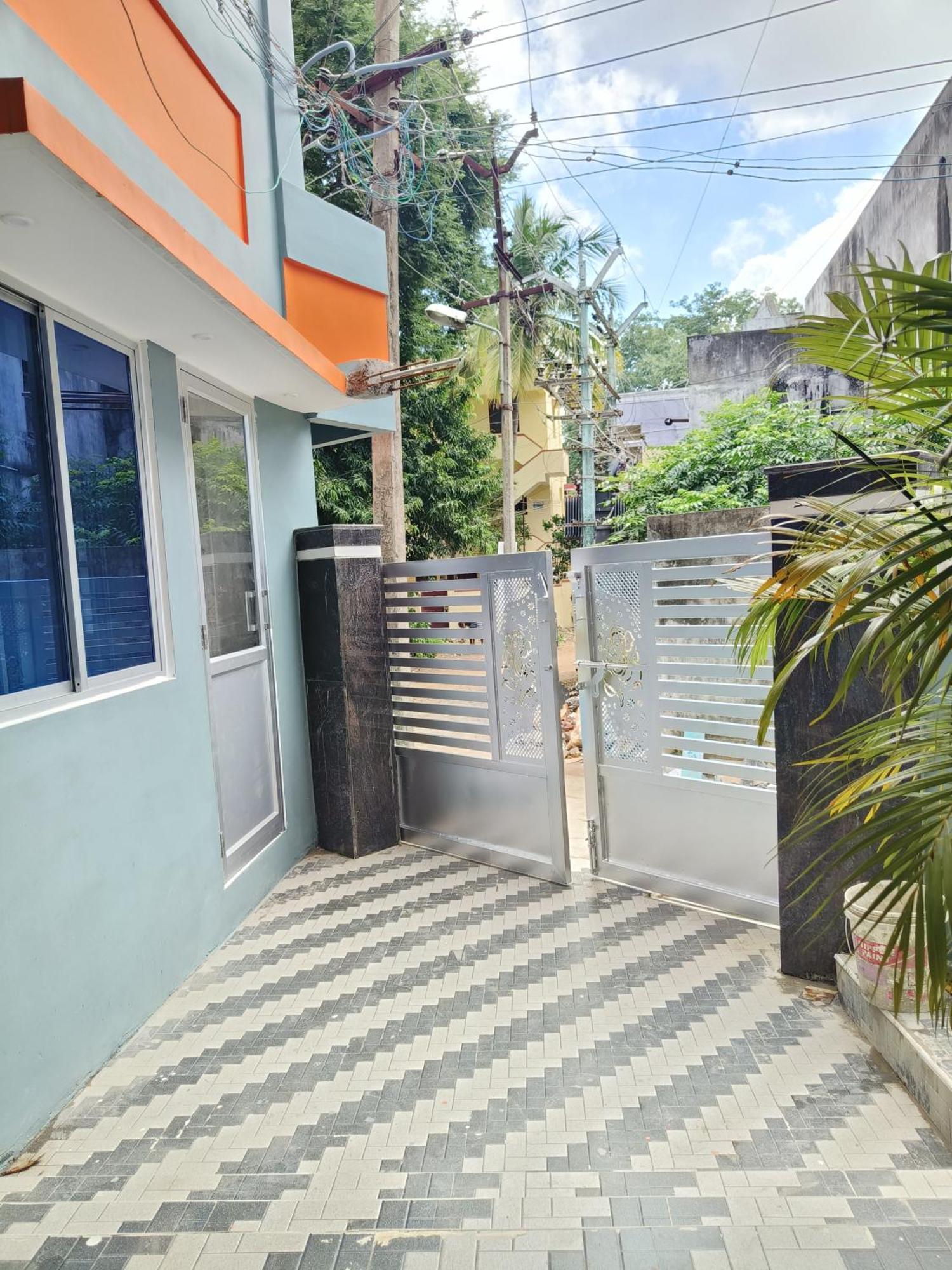 Liya Guest House Tiruvannamalai Luaran gambar