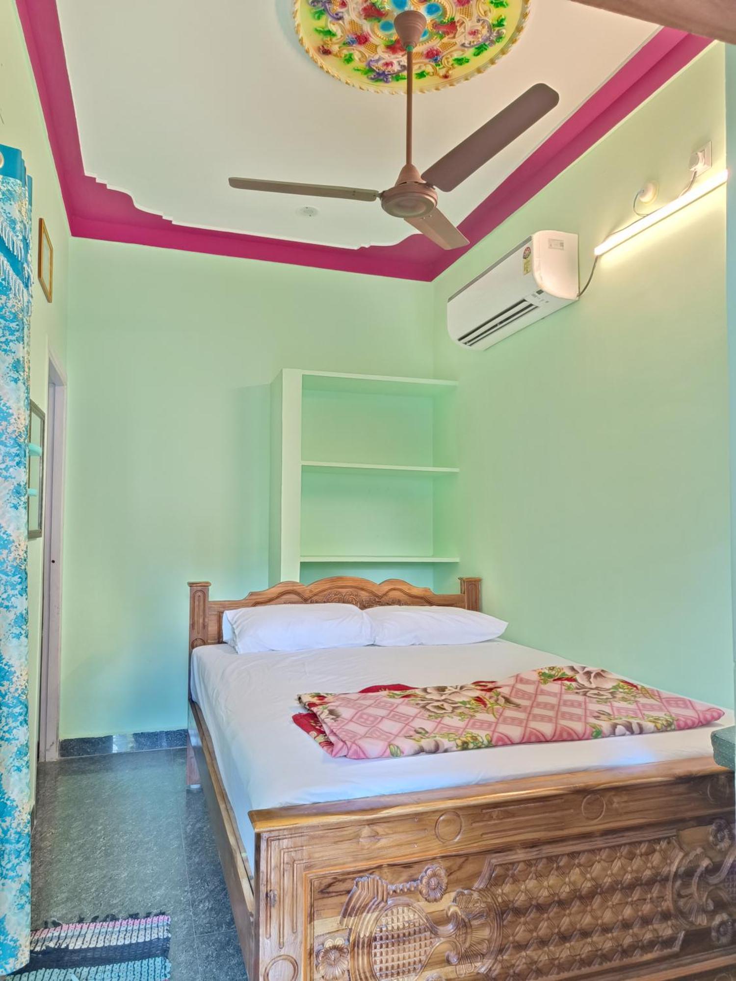 Liya Guest House Tiruvannamalai Luaran gambar