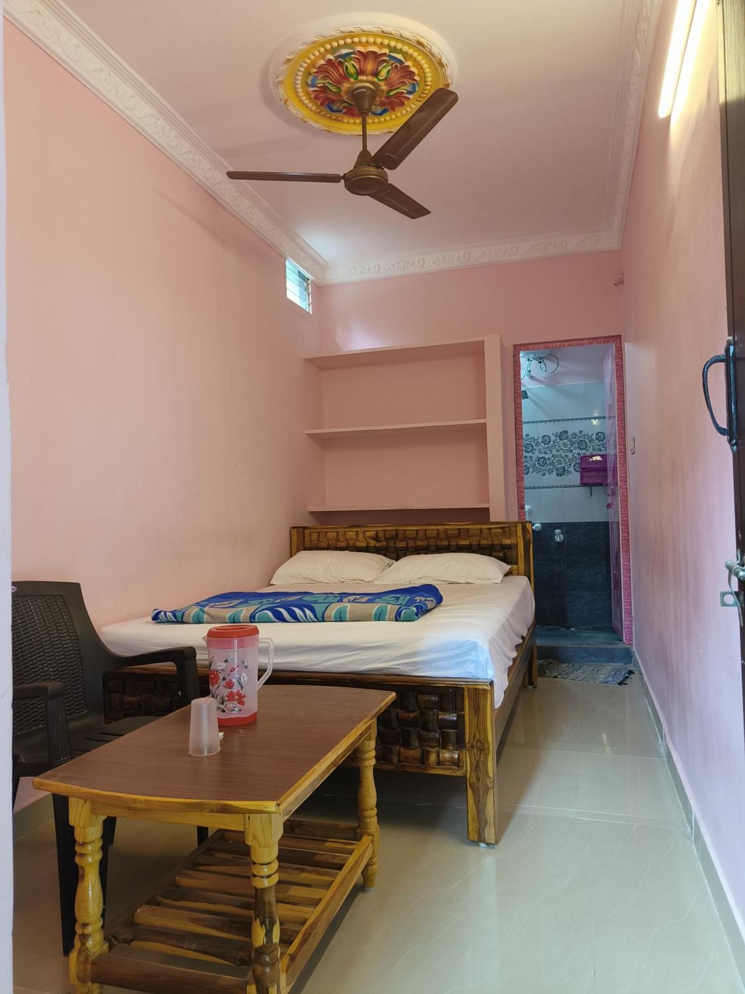 Liya Guest House Tiruvannamalai Luaran gambar