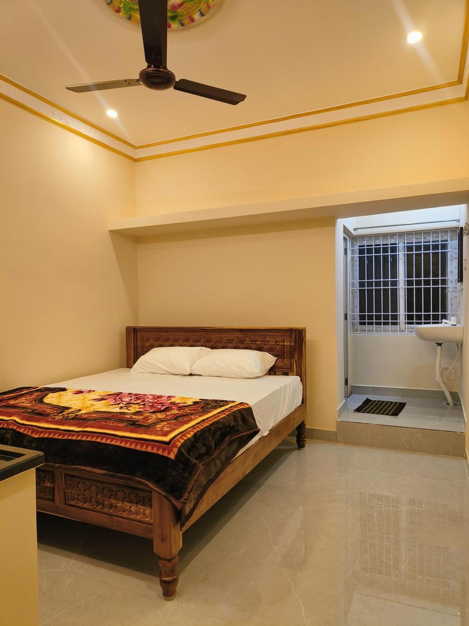 Liya Guest House Tiruvannamalai Luaran gambar