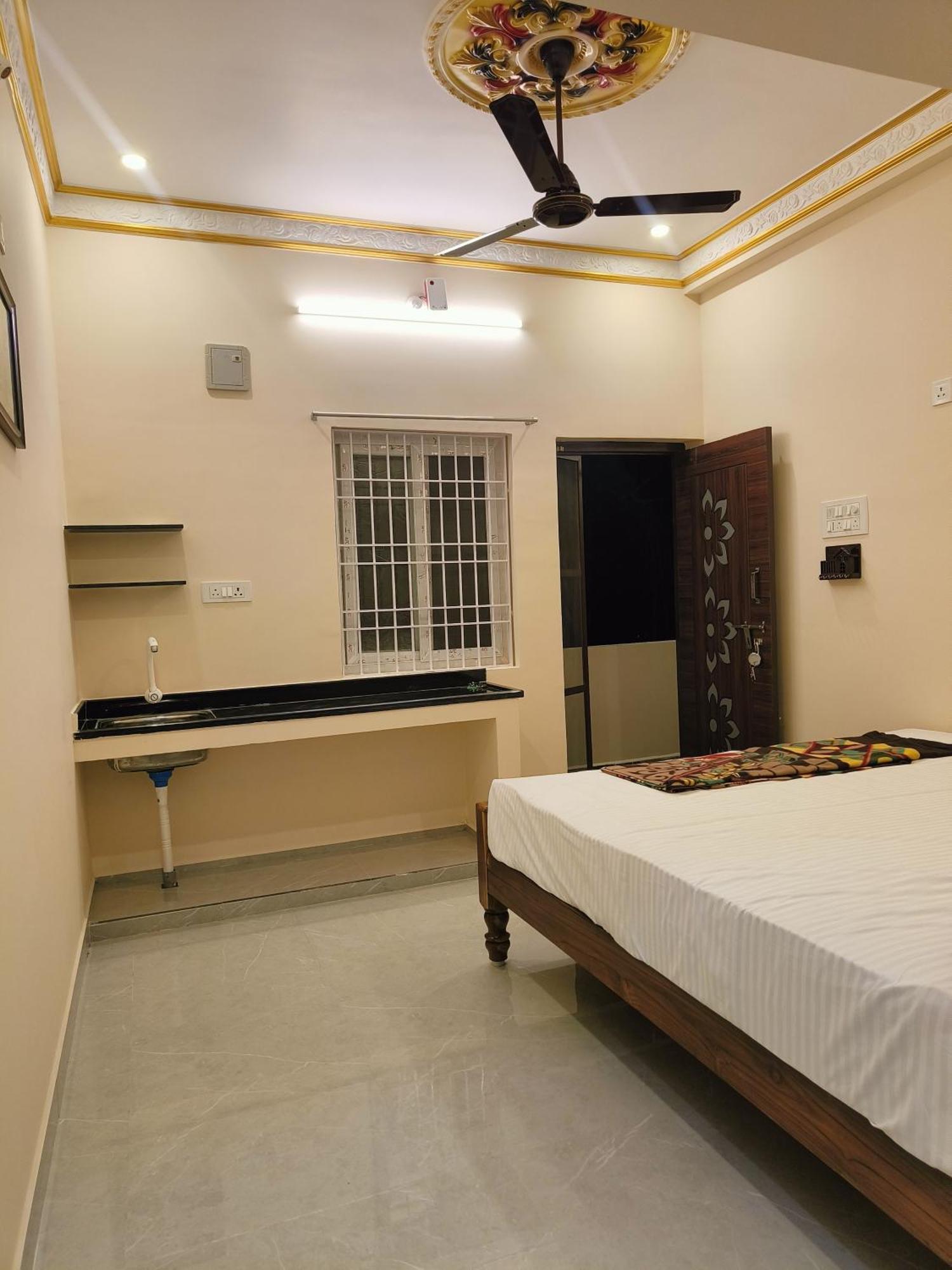 Liya Guest House Tiruvannamalai Luaran gambar